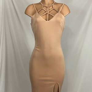 Elegant Beige Sleeveless Dress